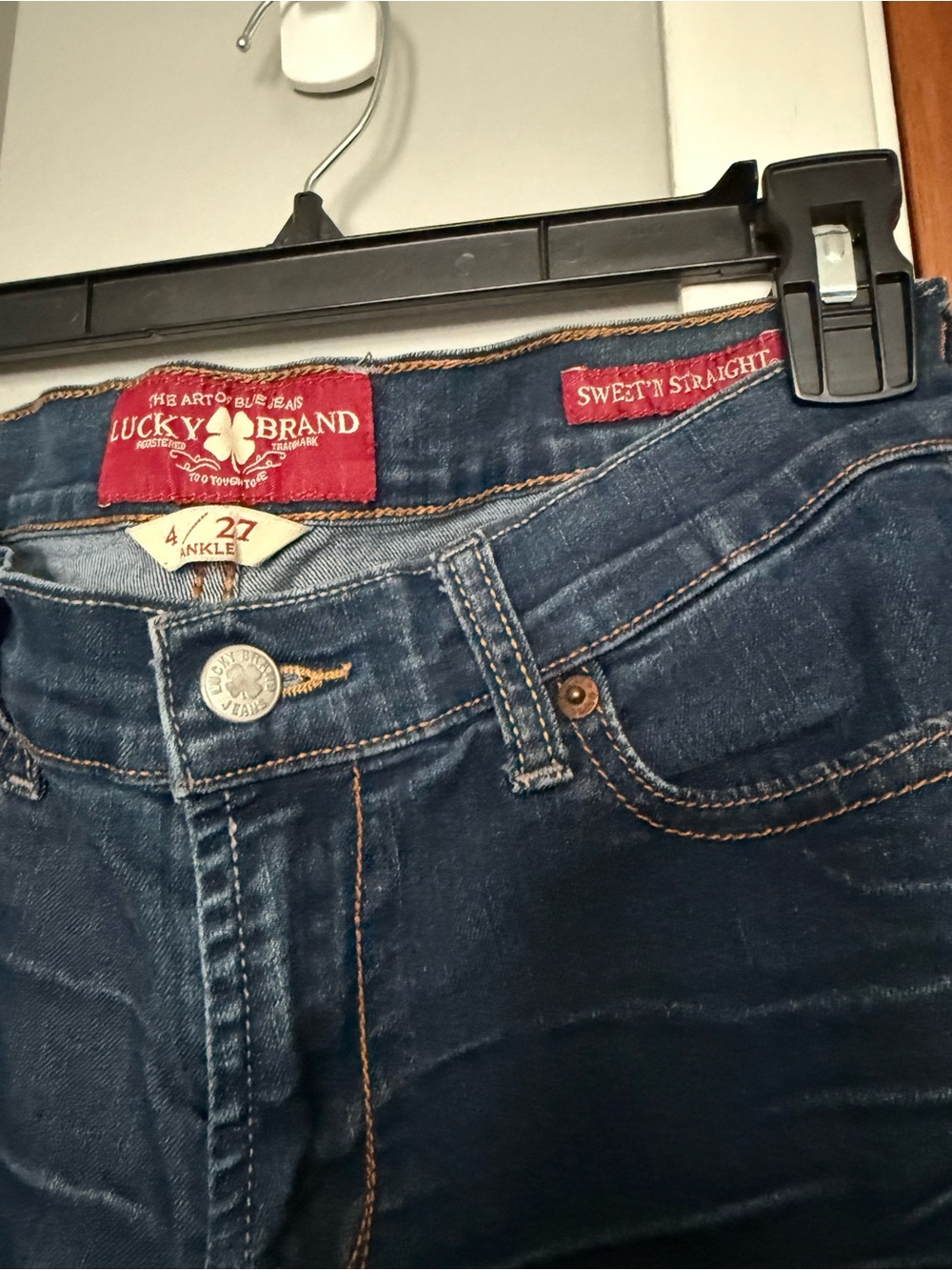 Lucky Brand Women’s Dark Wash Ankle Straight Jeans